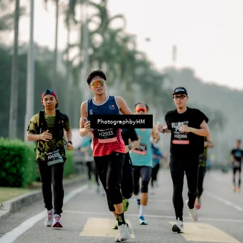 Runner Photo 6663479