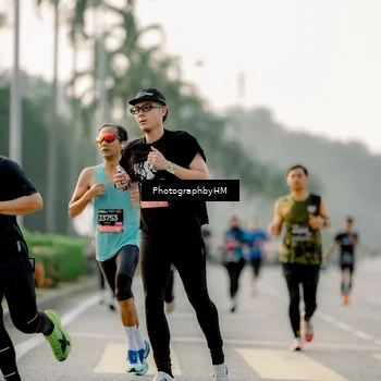 Runner Photo 6663487