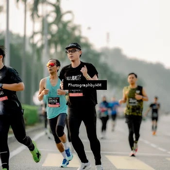 Runner Photo 6663500