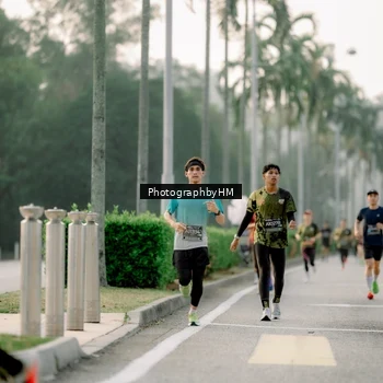 Runner Photo 6663504