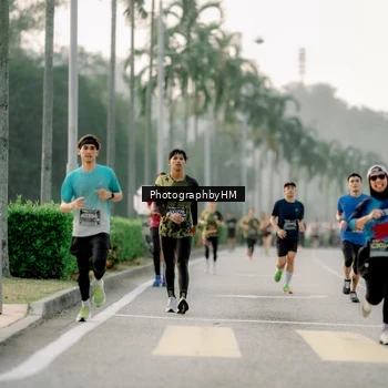 Runner Photo 6663507