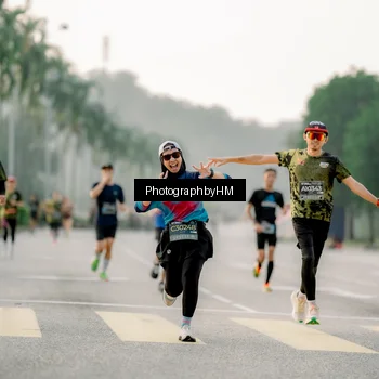 Runner Photo 6663511
