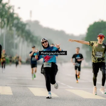 Runner Photo 6663516
