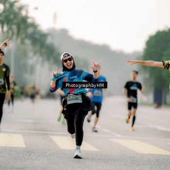 Runner Photo 6663521
