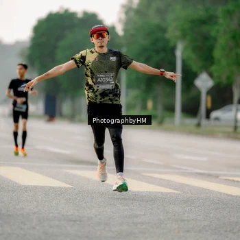 Runner Photo 6663522
