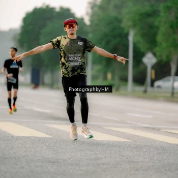 Runner Photo 6663523
