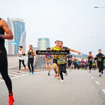 Runner Photo 6663524