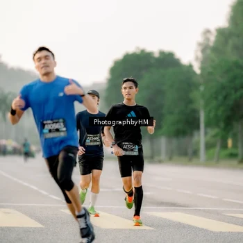 Runner Photo 6663554