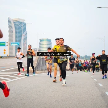 Runner Photo 6663556