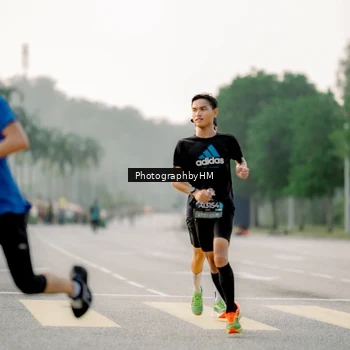 Runner Photo 6663558