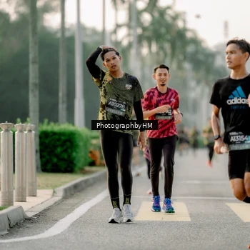 Runner Photo 6663561