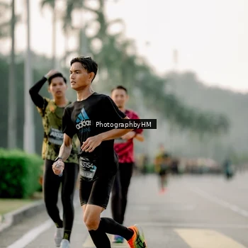 Runner Photo 6663562