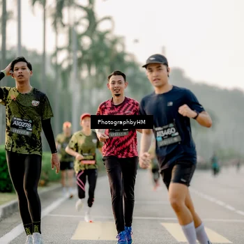 Runner Photo 6663569