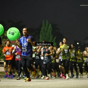 Runner Photo 6663574