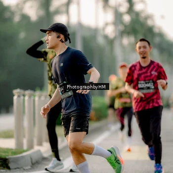 Runner Photo 6663580