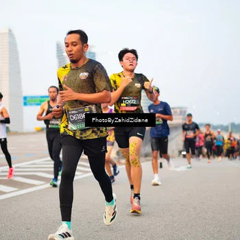 Runner Photo 6663594