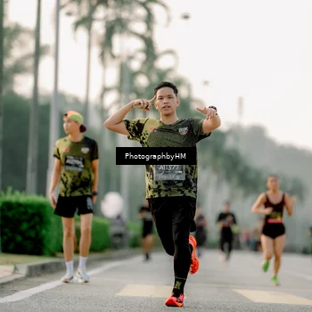 Runner Photo 6663596