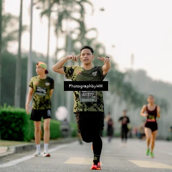 Runner Photo 6663597