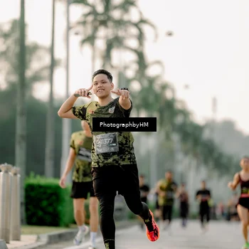 Runner Photo 6663605