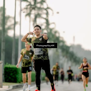 Runner Photo 6663606