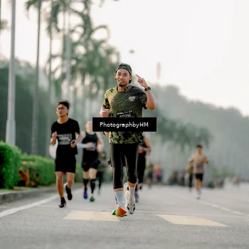 Runner Photo 6663629