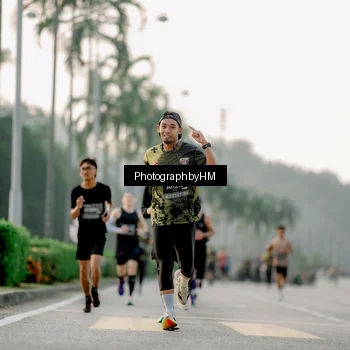 Runner Photo 6663630