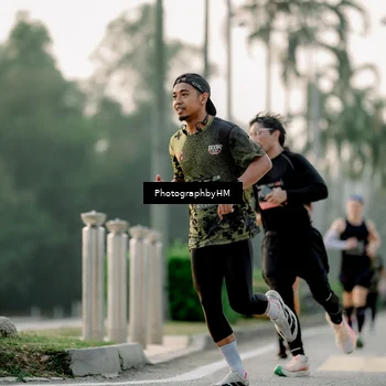 Runner Photo 6663645