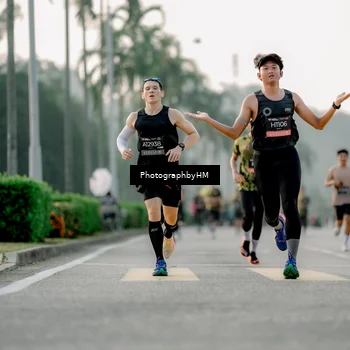 Runner Photo 6663651