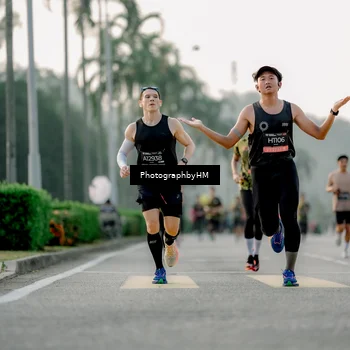Runner Photo 6663655