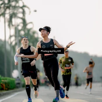 Runner Photo 6663660