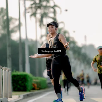 Runner Photo 6663662
