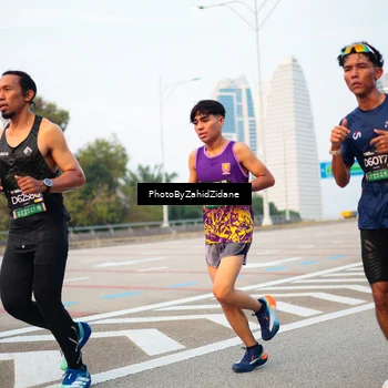 Runner Photo 6663686