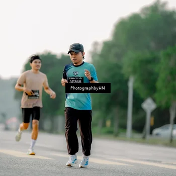 Runner Photo 6663687