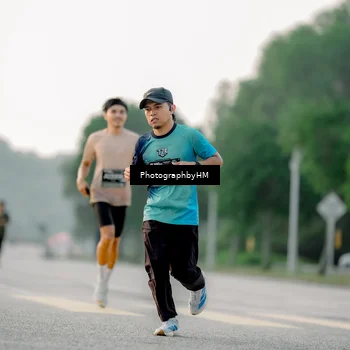 Runner Photo 6663696