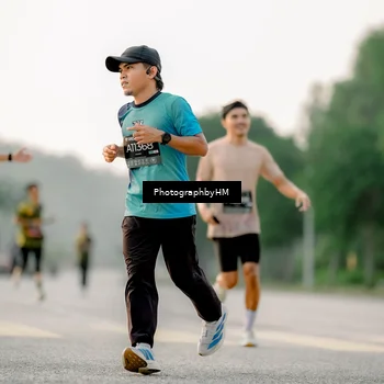 Runner Photo 6663703