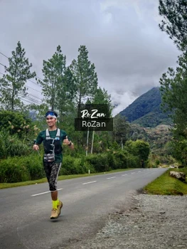 Runner Photo 666371