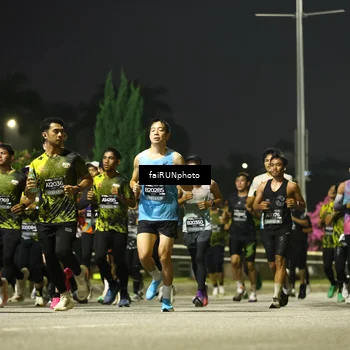 Runner Photo 6663714