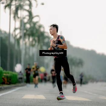 Runner Photo 6663735