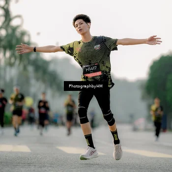 Runner Photo 6663750
