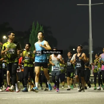 Runner Photo 6663753