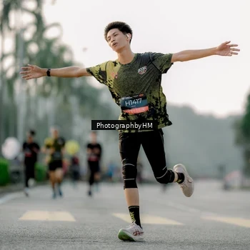 Runner Photo 6663757