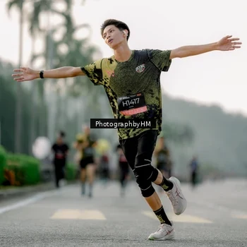 Runner Photo 6663763