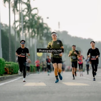 Runner Photo 6663764