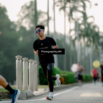 Runner Photo 6663773
