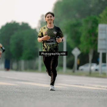 Runner Photo 6663792