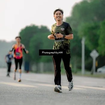Runner Photo 6663798