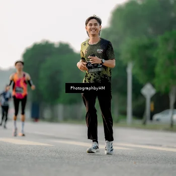 Runner Photo 6663799
