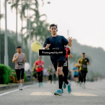 Runner Photo 6663825