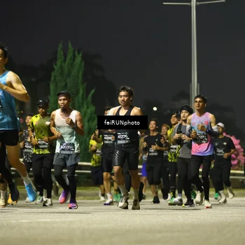 Runner Photo 6663829