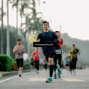 Runner Photo 6663830